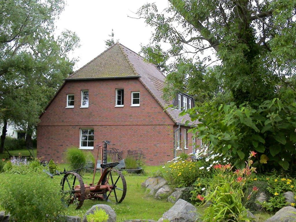 Hotel Alt Wittower Krug Wiek auf Rügen الغرفة الصورة