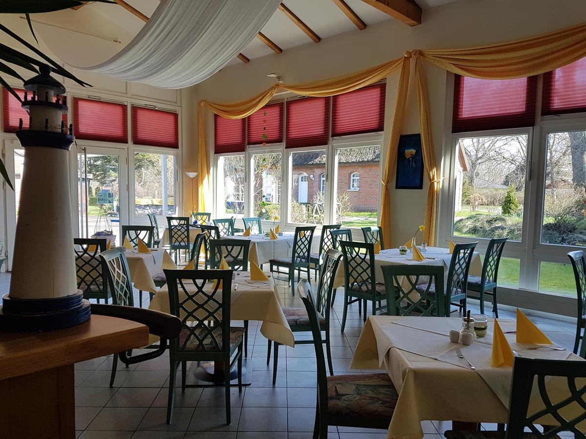 Hotel Alt Wittower Krug Wiek auf Rügen المظهر الخارجي الصورة